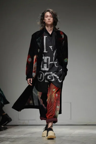 Look 31